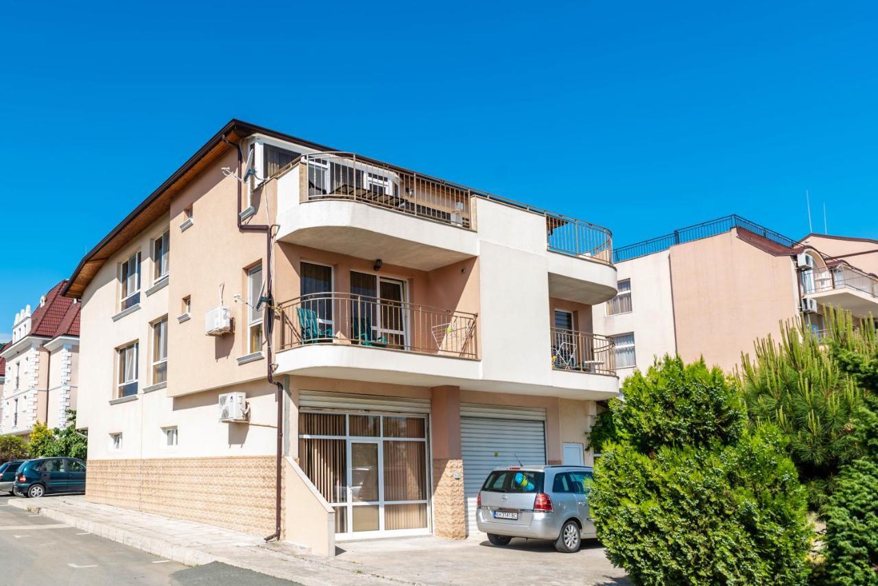 House Apartments Black Sea Hotel Obzor Exterior photo
